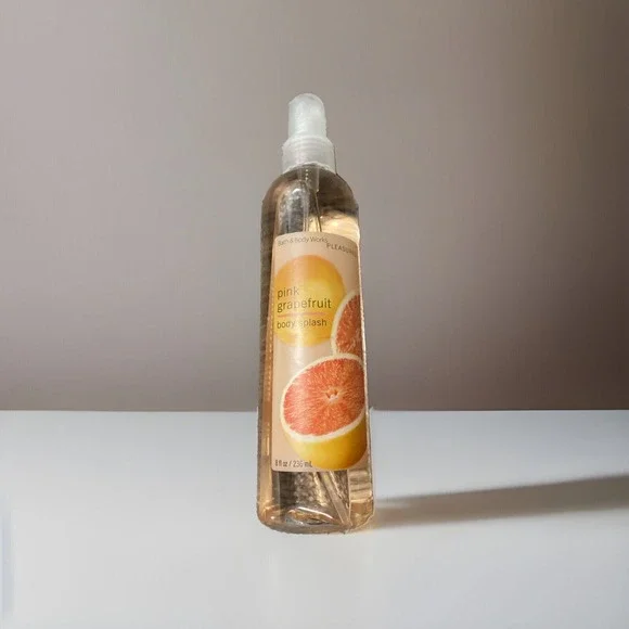 Bath & Body‎ Works Pleasures PINK GRAPEFRUIT Body Splash Mist Spray 8 oz  236ml - Picture 2 of 4